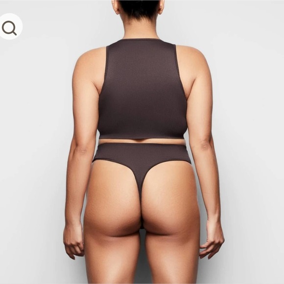 NWT SKIMS High Neck Bra - Soot XXS/XS - Picture 5 of 8